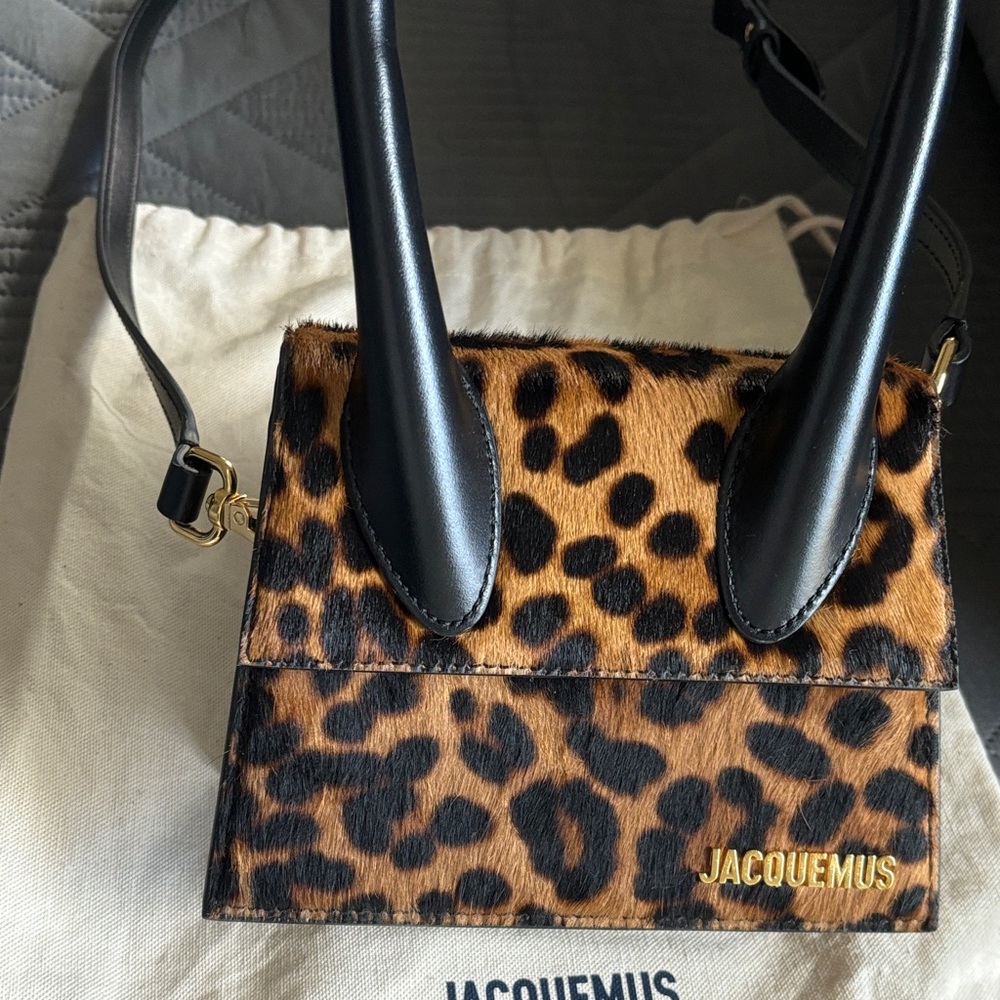 Jacquemus Le Chiquito Moyen Leopard Top-Handle Bag - Picture 3 of 7